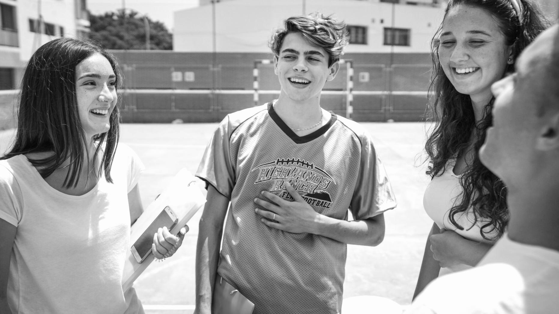 Развитие харизмы и уверенности в общении